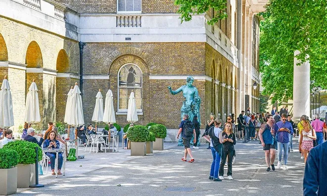 Недвижимость Cadogan Court, Draycott Avenue: 11