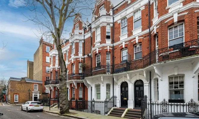 Недвижимость Cheyne Row, Chelsea: 3
