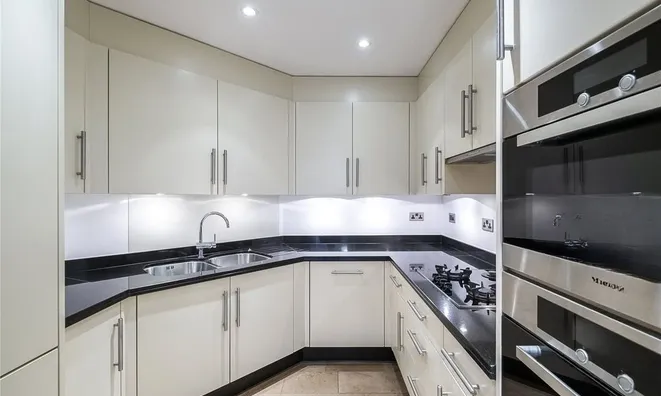 Недвижимость Brompton Road: 14