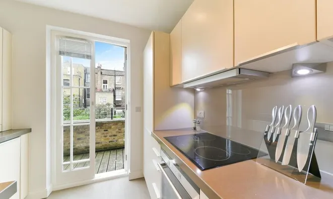 Недвижимость Chelsea Walk, Fulham Road, Chelsea: 8