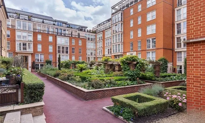 Недвижимость Coleridge Gardens, Chelsea: 4