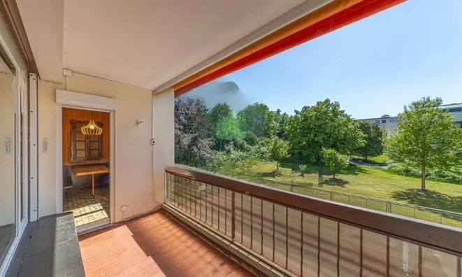 Недвижимость Apartment 5 rooms: 3