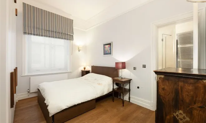 Недвижимость Carlyle Mansions, Cheyne Walk: 17