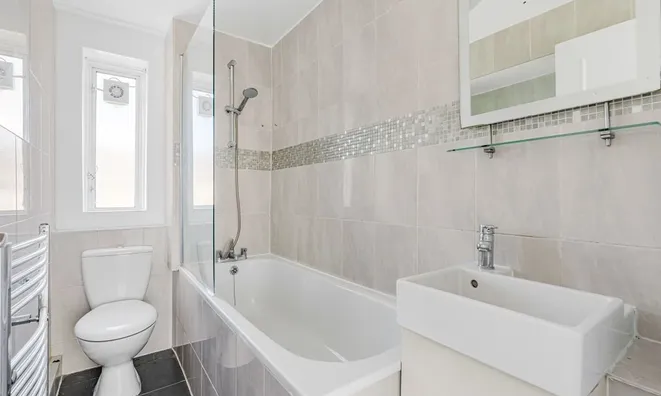 Недвижимость Finborough Road, Chelsea: 3