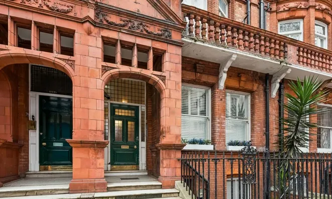 Недвижимость Lower Sloane Street: 2