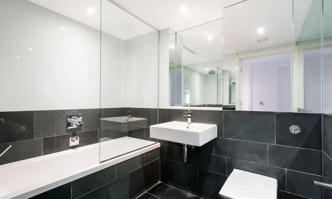 Недвижимость Apartment, Moore House, Gatliff Road, London SW1W, London: 1