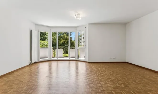 Недвижимость Apartment 4 rooms: 5