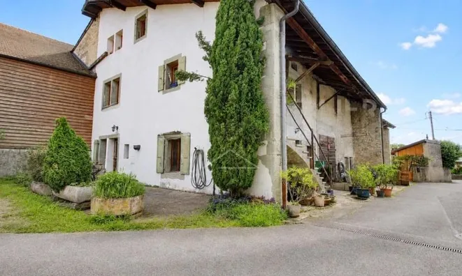 Недвижимость Single house 7 rooms: 1