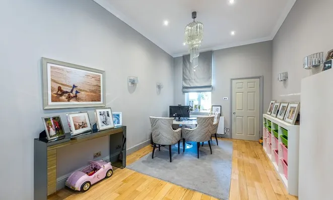 Недвижимость Cheyne Gardens, Chelsea: 11