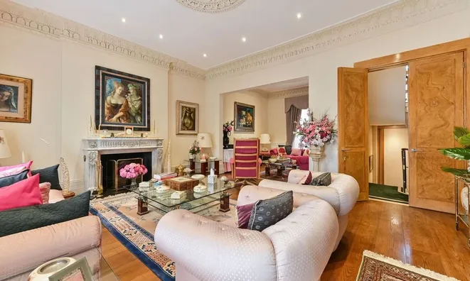 Недвижимость Walton Place, Knightsbridge: 23