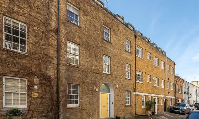 Недвижимость Roland Way, South Kensington: 2