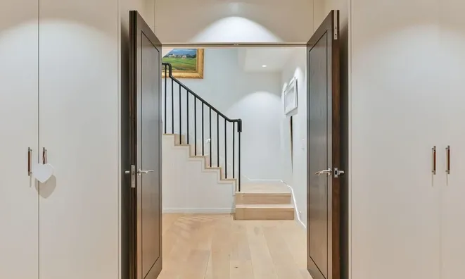 Недвижимость Roland Way, South Kensington: 37