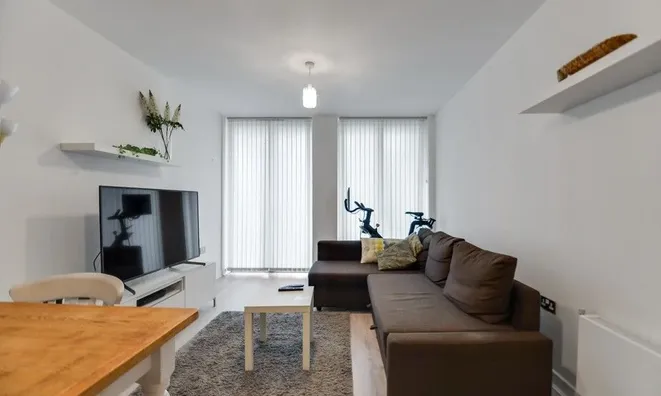 Недвижимость 536 Kings Road: 11
