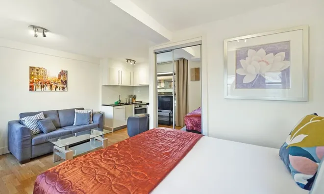 Недвижимость Sloane Avenue: 14