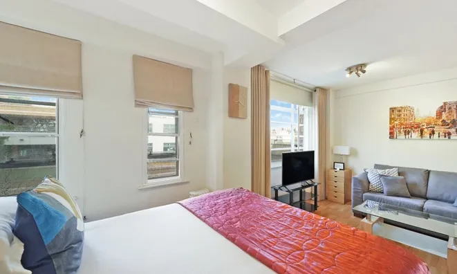 Недвижимость Sloane Avenue: 15