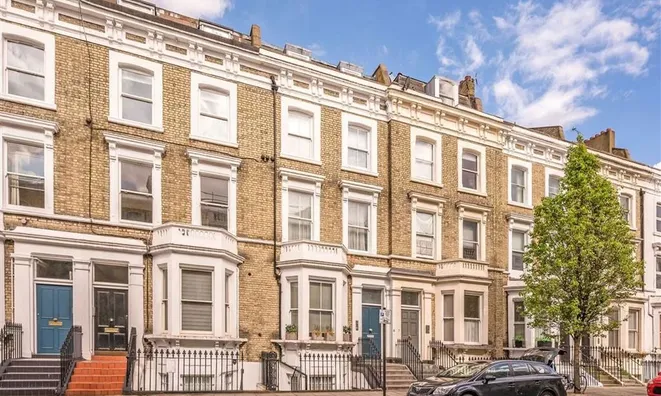 Недвижимость Finborough Road: 3