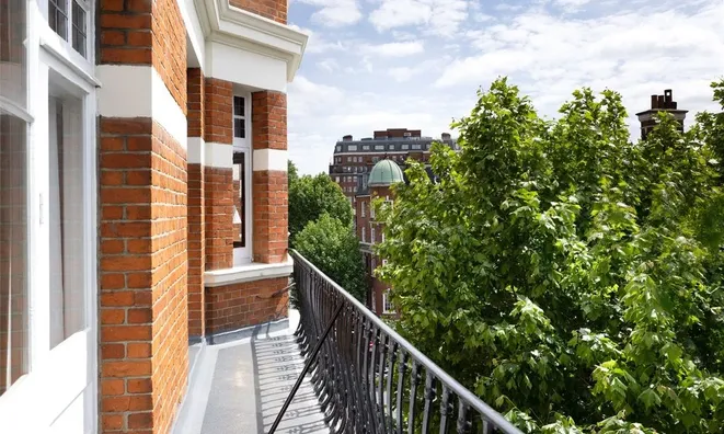 Недвижимость Draycott Avenue: 16