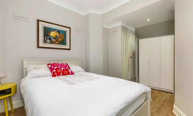 Недвижимость Redcliffe Gardens, Chelsea: 1