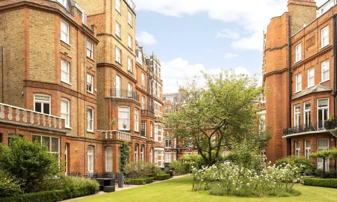 Недвижимость Egerton Gardens: 16