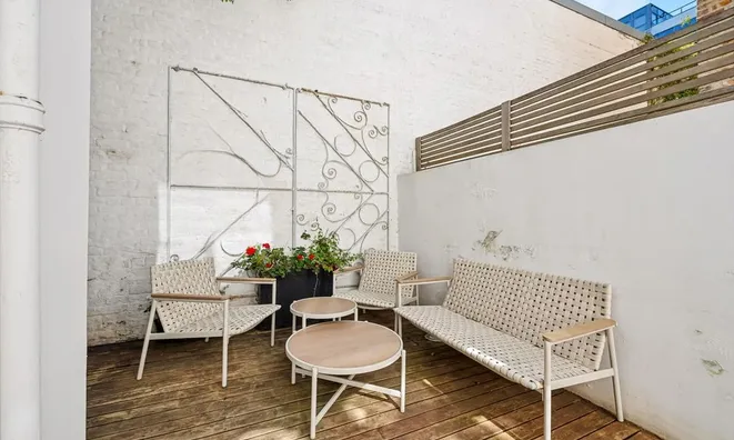 Недвижимость Limerston Street: 11