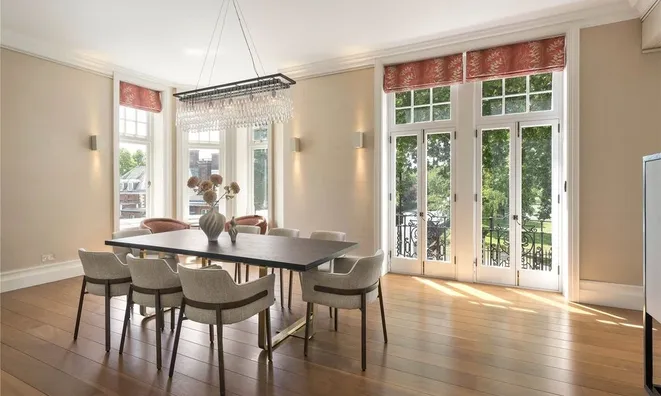 Недвижимость Burton Court, Franklins Row: 11