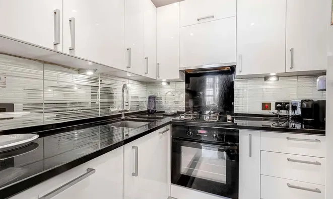 Недвижимость Cathcart Road: 7