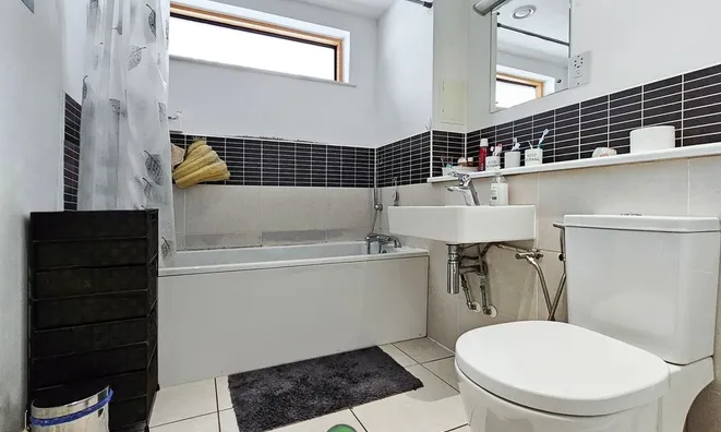 Недвижимость Two Bedroom Flat In Harlesden: 11