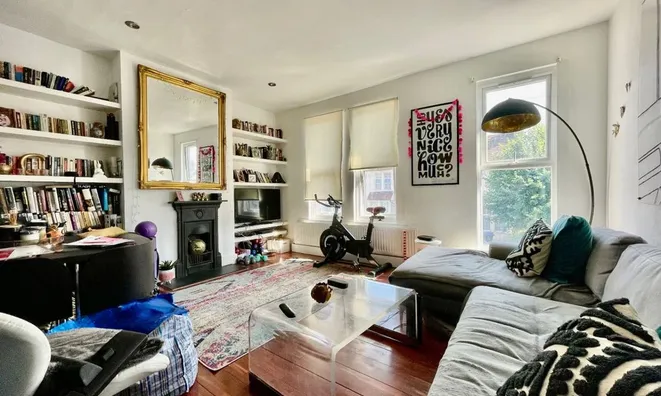 Недвижимость Rucklidge Avenue: 4