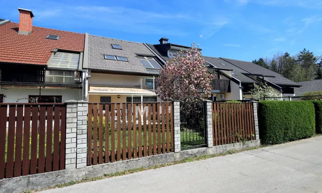 Недвижимость Дом с террасой в Кране: 5