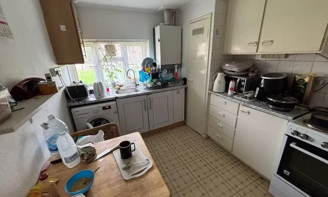 Недвижимость Amberden Avenue, Finchley: 2