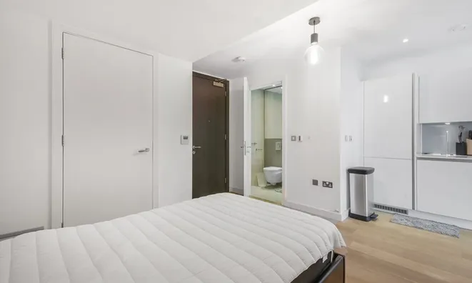 Недвижимость Courtyard Apartments, Avantgarde Place: 1