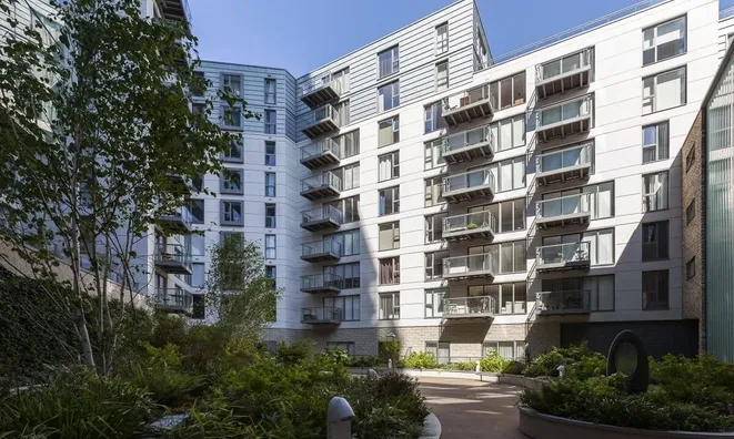 Недвижимость Courtyard Apartments, Avantgarde Place: 5