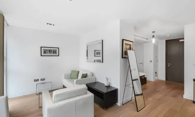 Недвижимость Courtyard Apartments, Avantgarde Place: 8