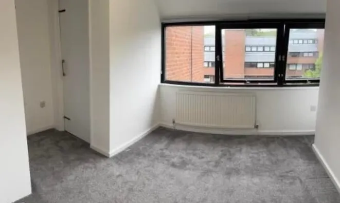 Недвижимость Britten Close, Golders Green: 1