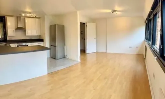 Недвижимость Britten Close, Golders Green: 6