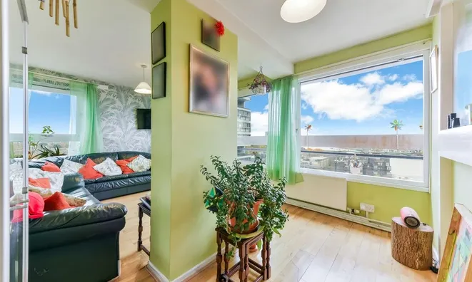 Недвижимость Battersea Church Road: 11