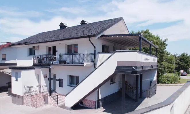 Недвижимость House, Nove Yarshe: 2