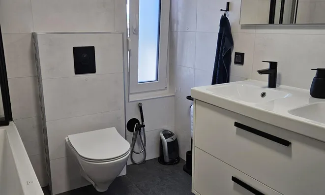 Недвижимость Twin House New Ljubljana Vich: 6