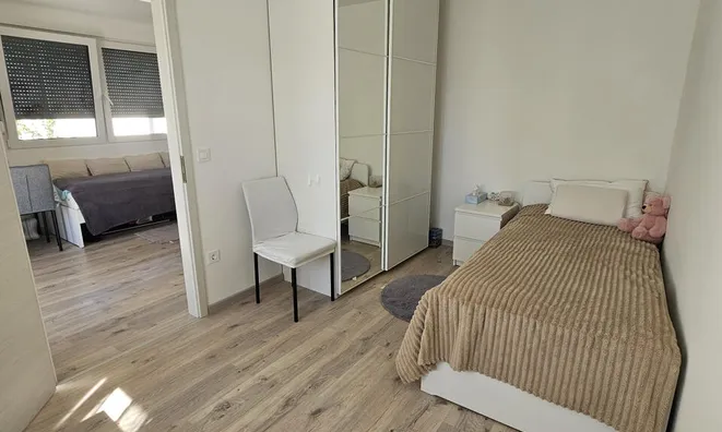 Недвижимость Twin House New Ljubljana Vich: 12