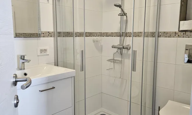 Недвижимость Twin House New Ljubljana Vich: 14