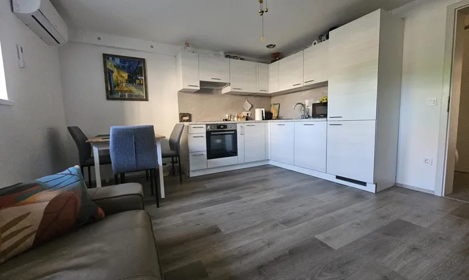 Недвижимость Twin House New Ljubljana Vich: 20