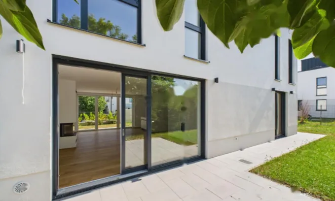 Недвижимость Дом с террасой Трново: 1