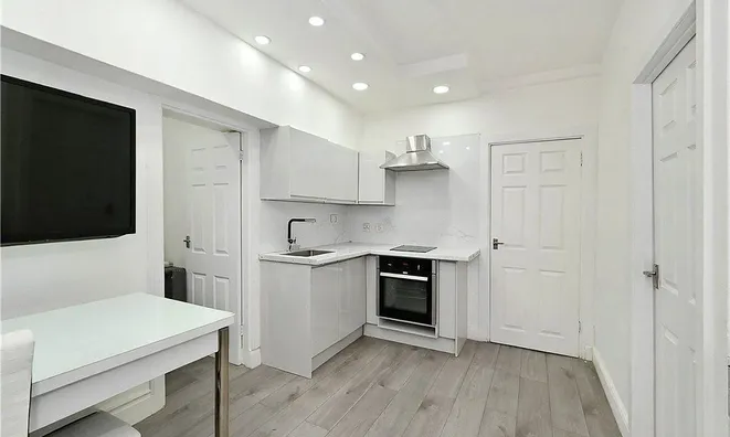 Недвижимость Dudley Court, Upper Berkeley Street: 7