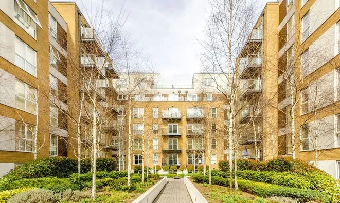 Недвижимость Bromyard Avenue, Acton: 3