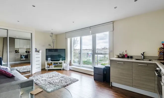 Недвижимость Bromyard Avenue, Acton: 5