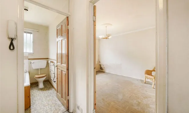 Недвижимость Benson Court, Junction Road: 6