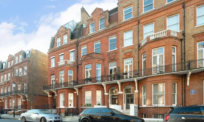 Недвижимость Rosary Gardens, South Kensington: 4