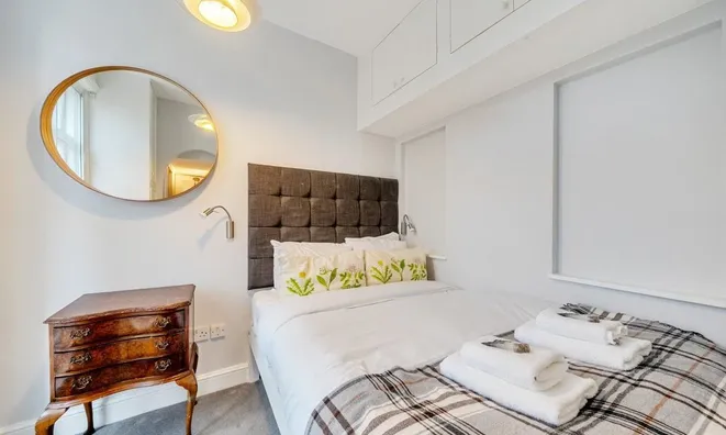 Недвижимость Oakhill Road, Putney: 1