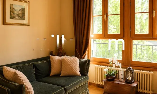 Недвижимость Apartment 8 rooms: 8