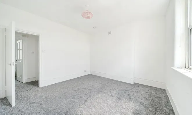 Недвижимость South Lambeth Road, Oval: 10